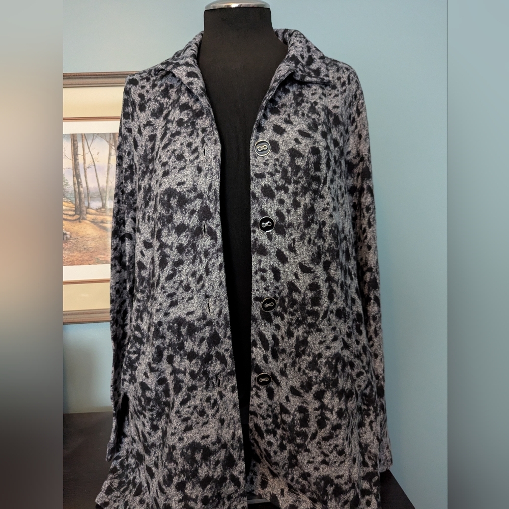 BAR By Melis Kozan Swing Style Long Cardigan Sweater / Jacket, Size Medium